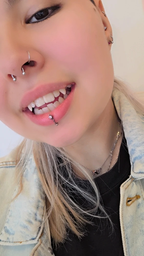 GIF uploaded by Ajana