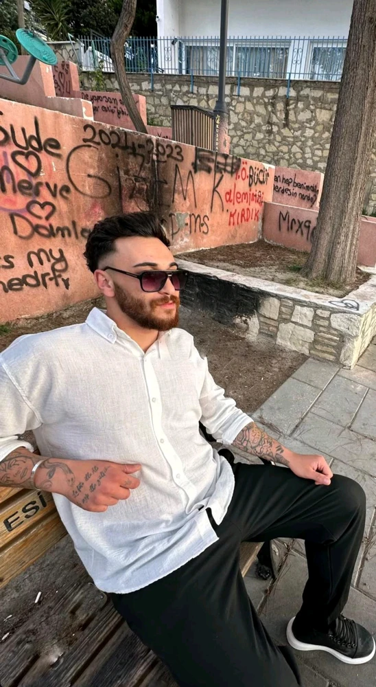 Ozy tarafından yüklenen GIF