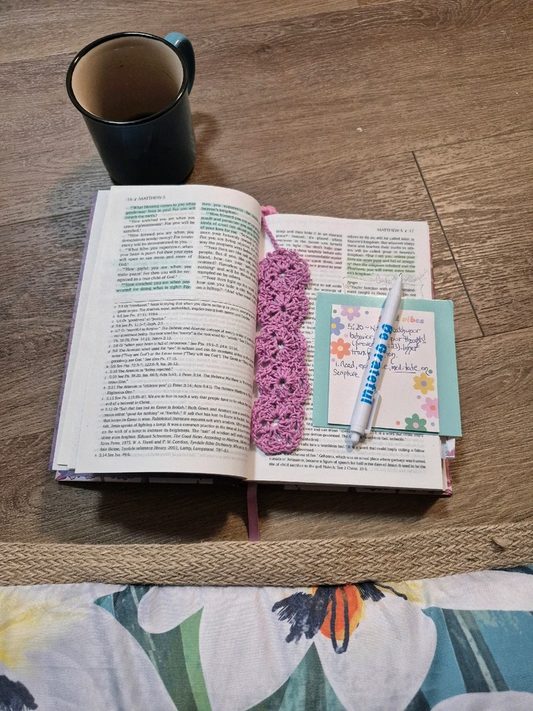 GIF uploaded by Aekaterini