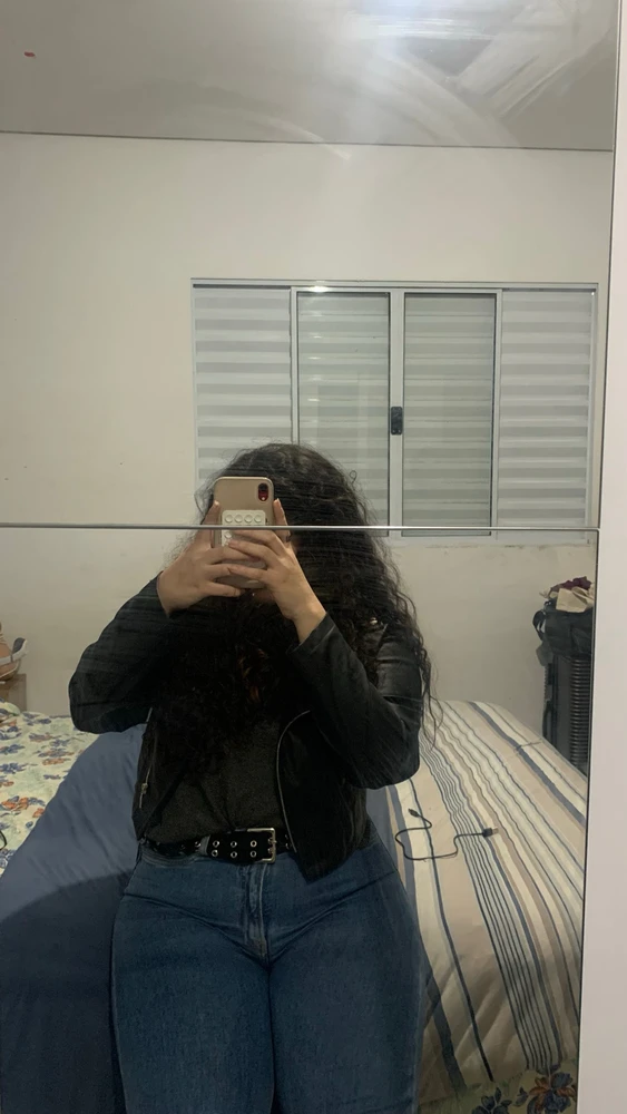 quero assistir chainsaw man e o bebê de rosemary logooook