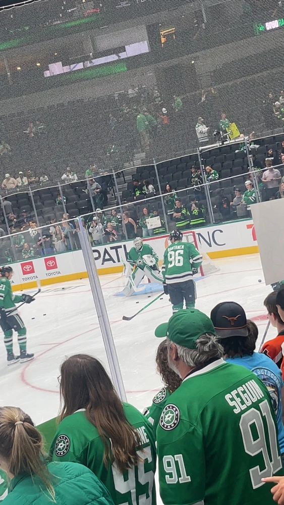GIF uploaded by Lexii