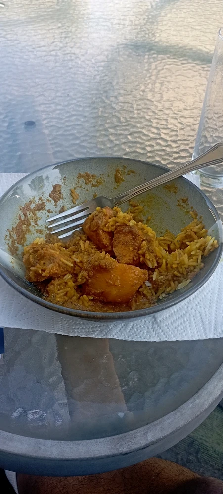 Very disappointing curry... But I will finish it.