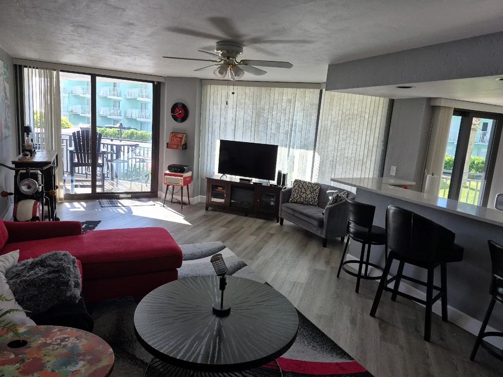 Gambar diunggah dening DOMINIC