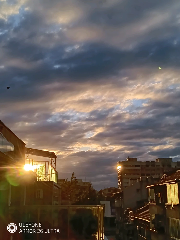 Качено от Деян Димитров