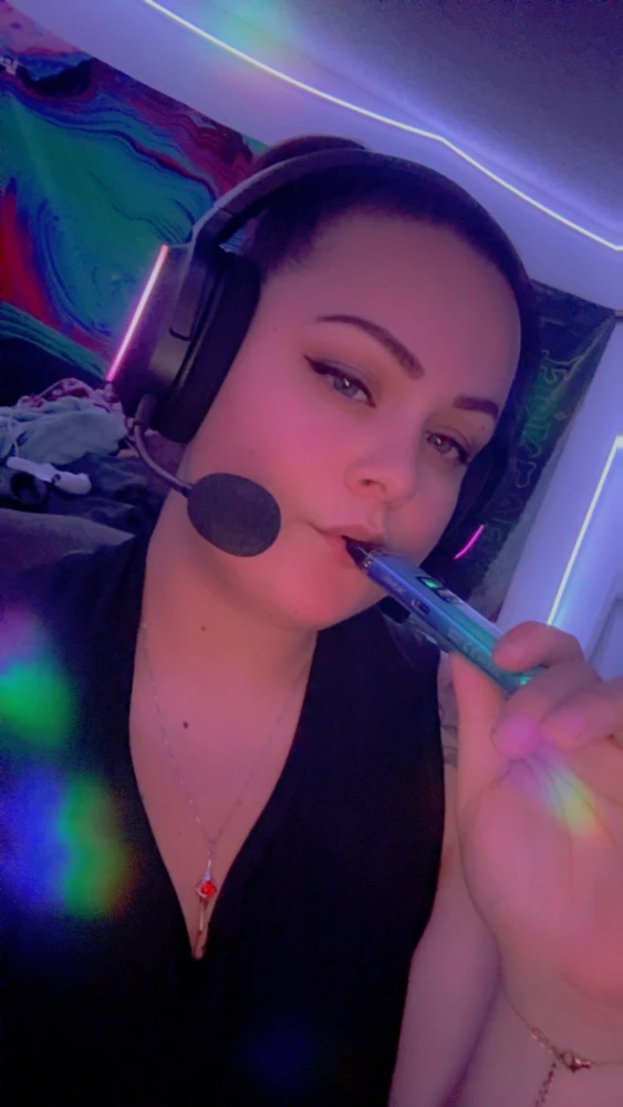 GIF uploaded by Mickaela