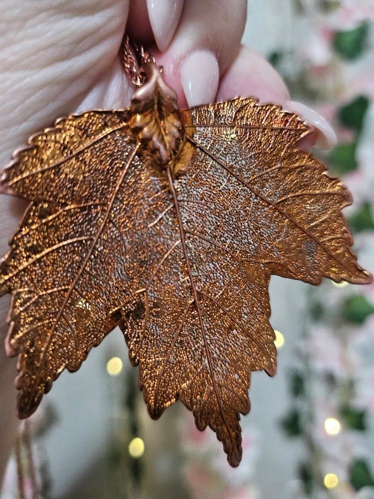 Love that its a real leaf