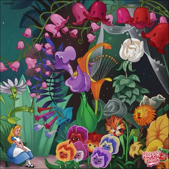 Ok, does anyone else think that the white rose in Alice in Wonderland is one of the most beautiful things in disney or am i alone on this mountain? lol 🌹🎨👸🏻♠️