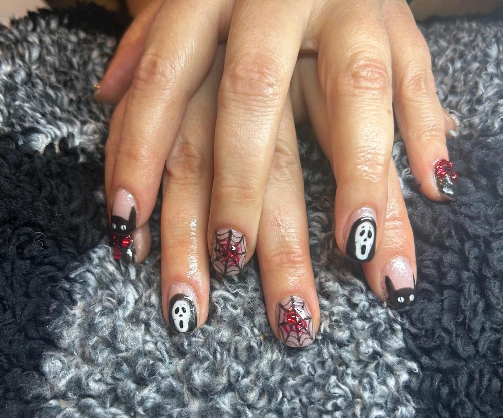 Preparing for Halloween 🎃👻