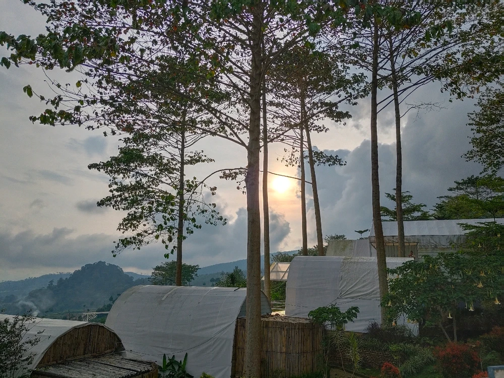 Senja di kaki ciremai