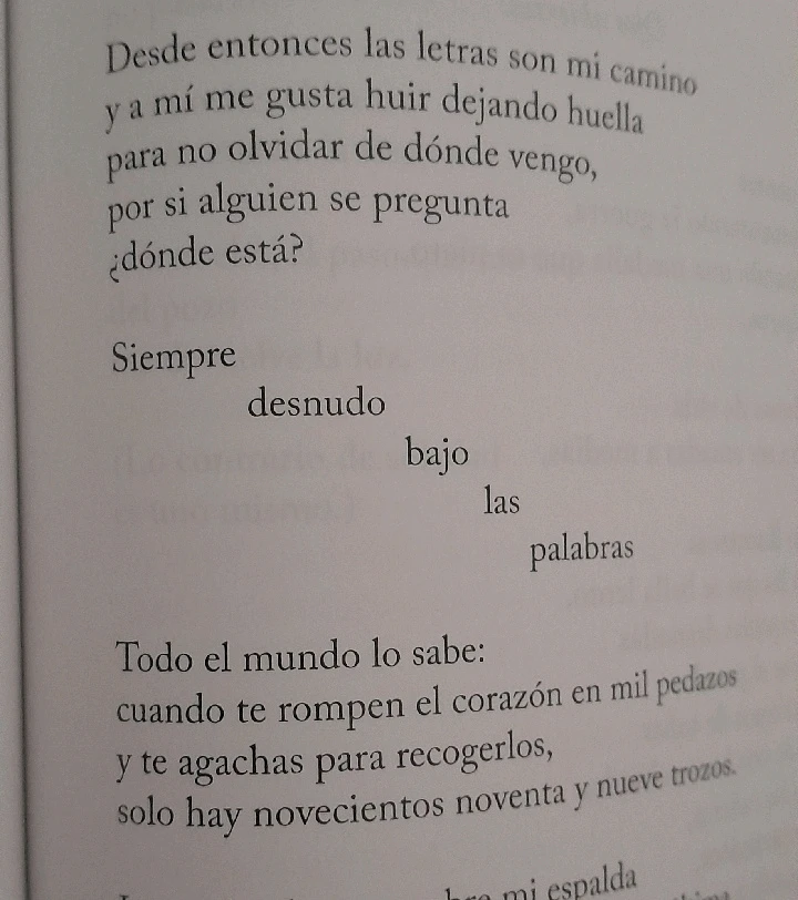 Aquí dentro siempre llueve