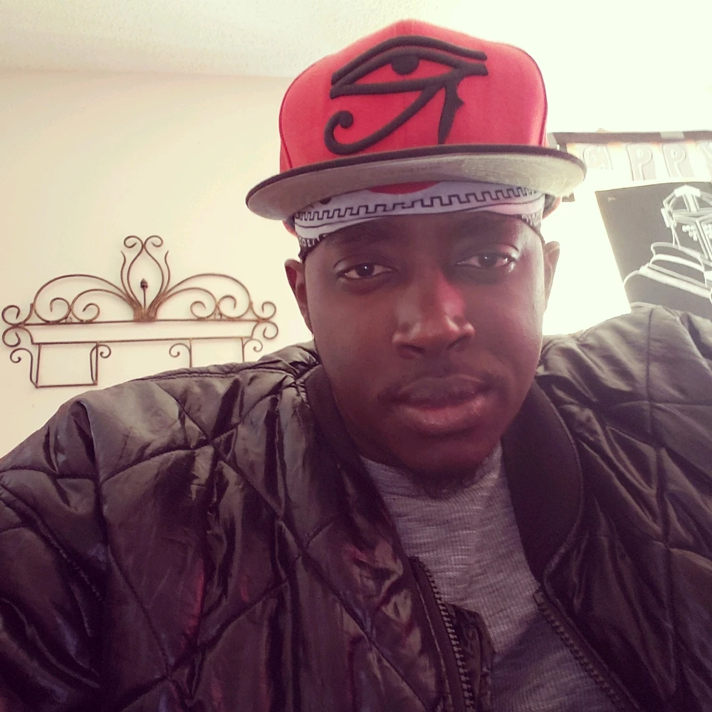 Gambar diunggah dening ZUKKO