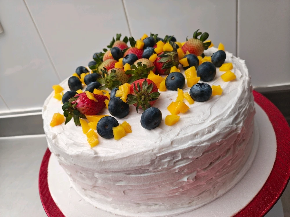 GIF uploaded by Nora Danithza