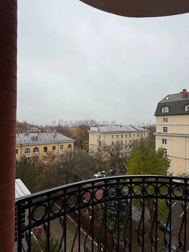 GIF uploaded by Alena