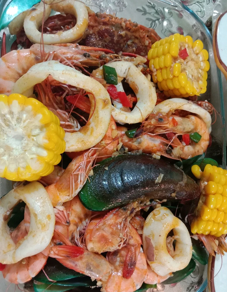 GIF uploaded by Faye