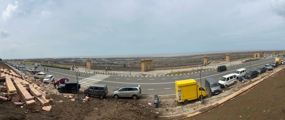 GIF uploaded by Harry