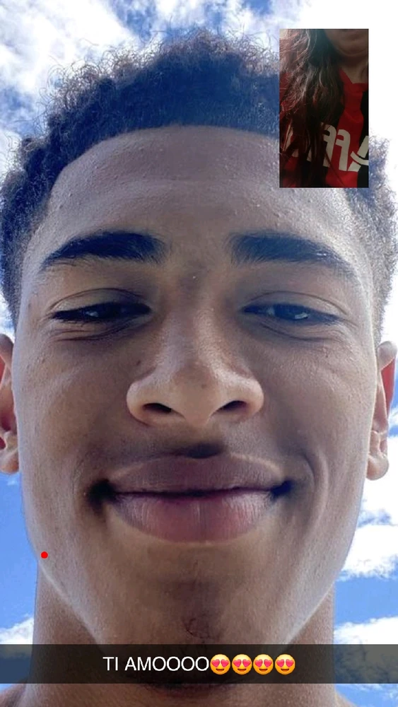 GIF caricata da Giulia Bucci