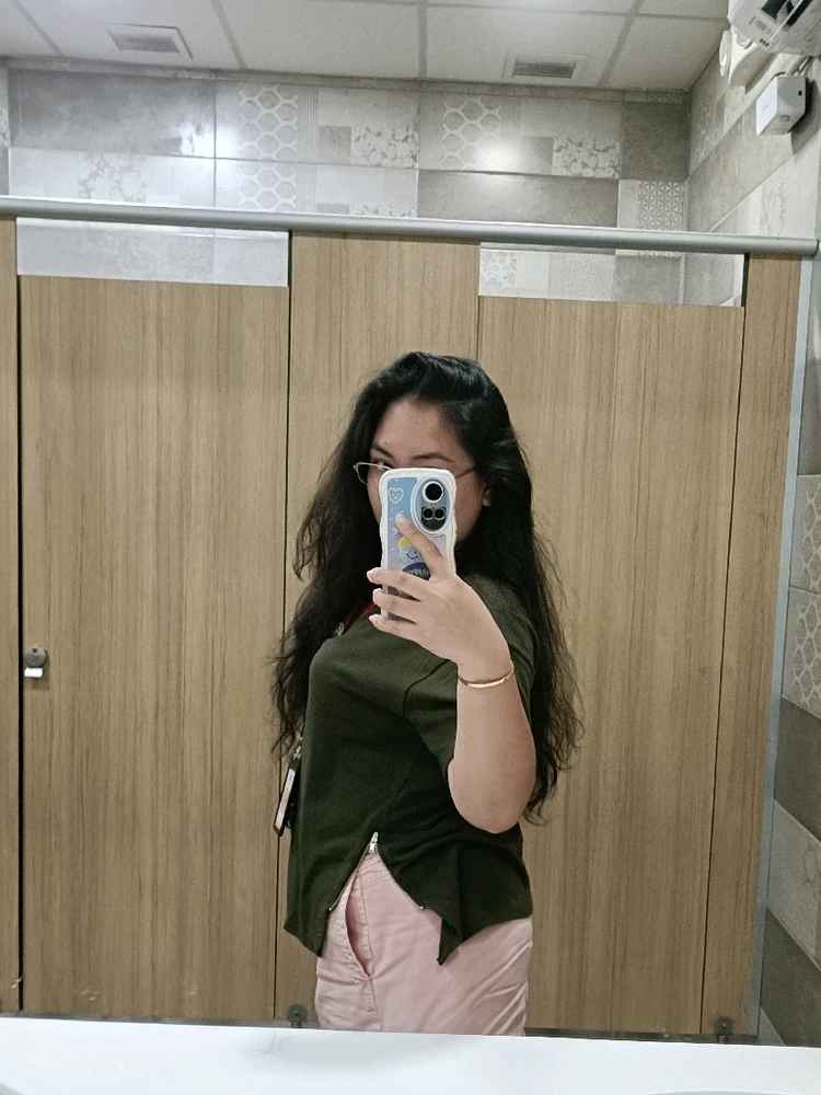 GIF uploaded by Reey