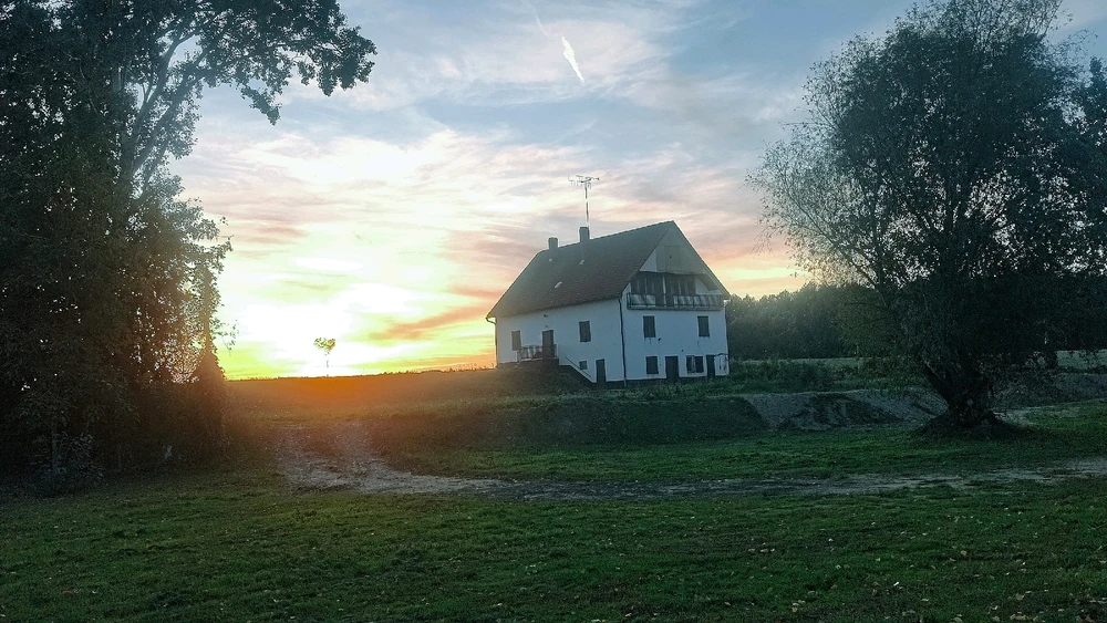 GIF diunggah ku Denis