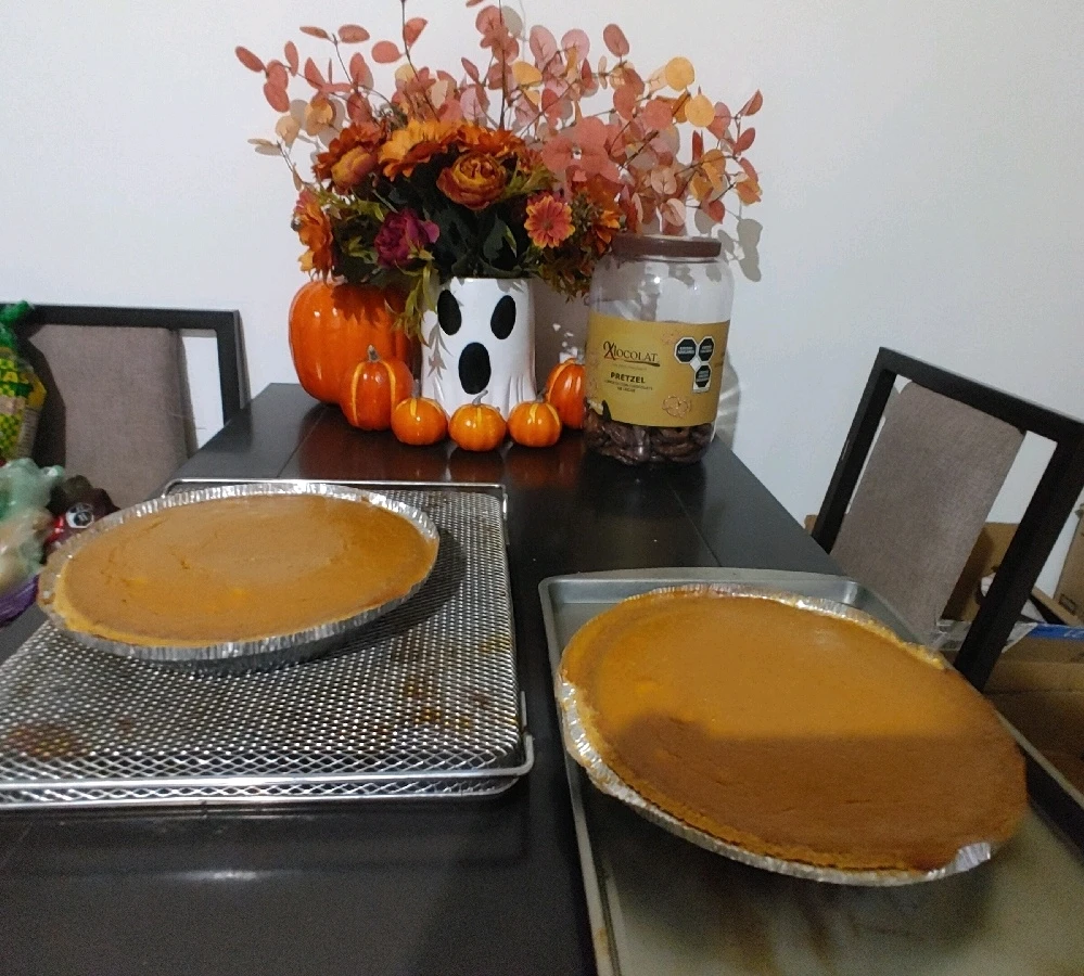 GIF uploaded by ❤ Sophia aka Mango Mami ❤️