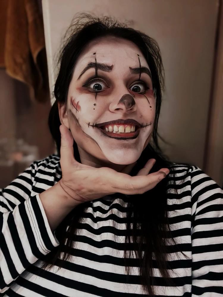 Гіфку завантажив Maria