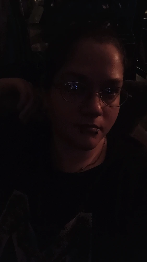GIF رفعها Victoria