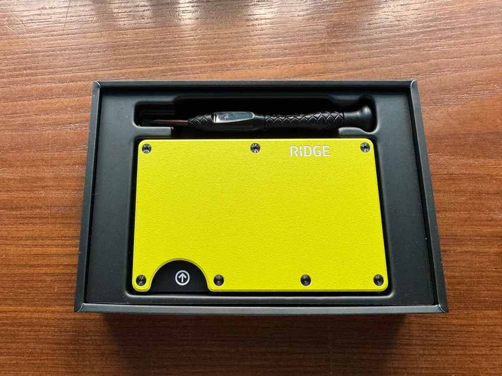 Ridge wallet