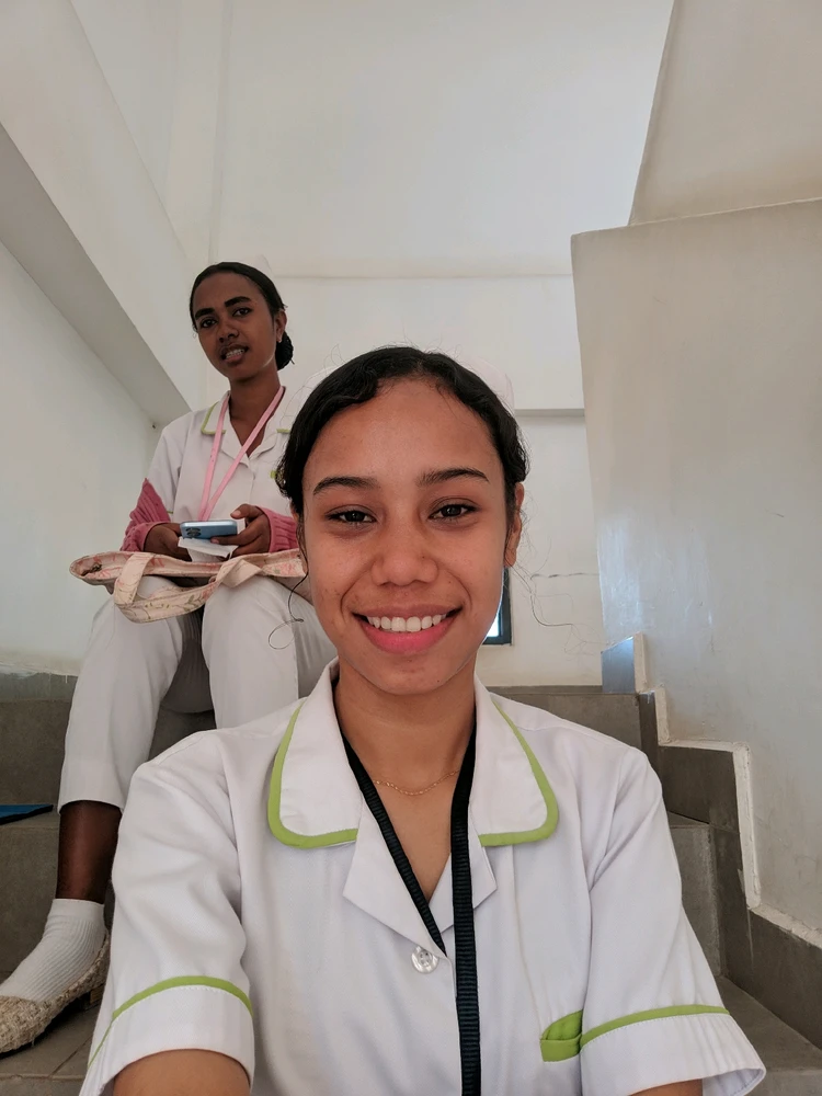 GIF diunggah oleh Cyana