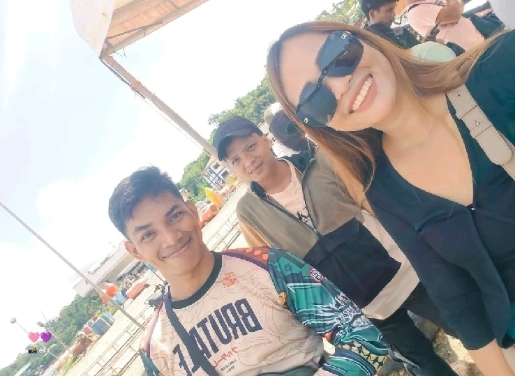 Reunited family again!😊❤️