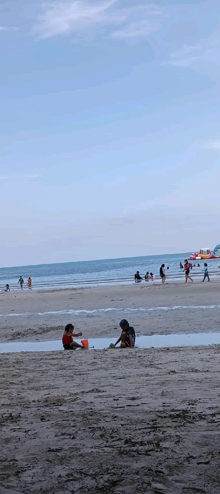 Reunited family again!😊❤️