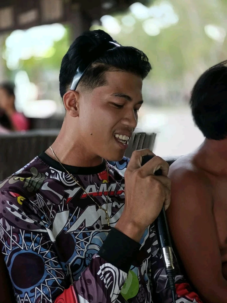 Reunited family again!😊❤️