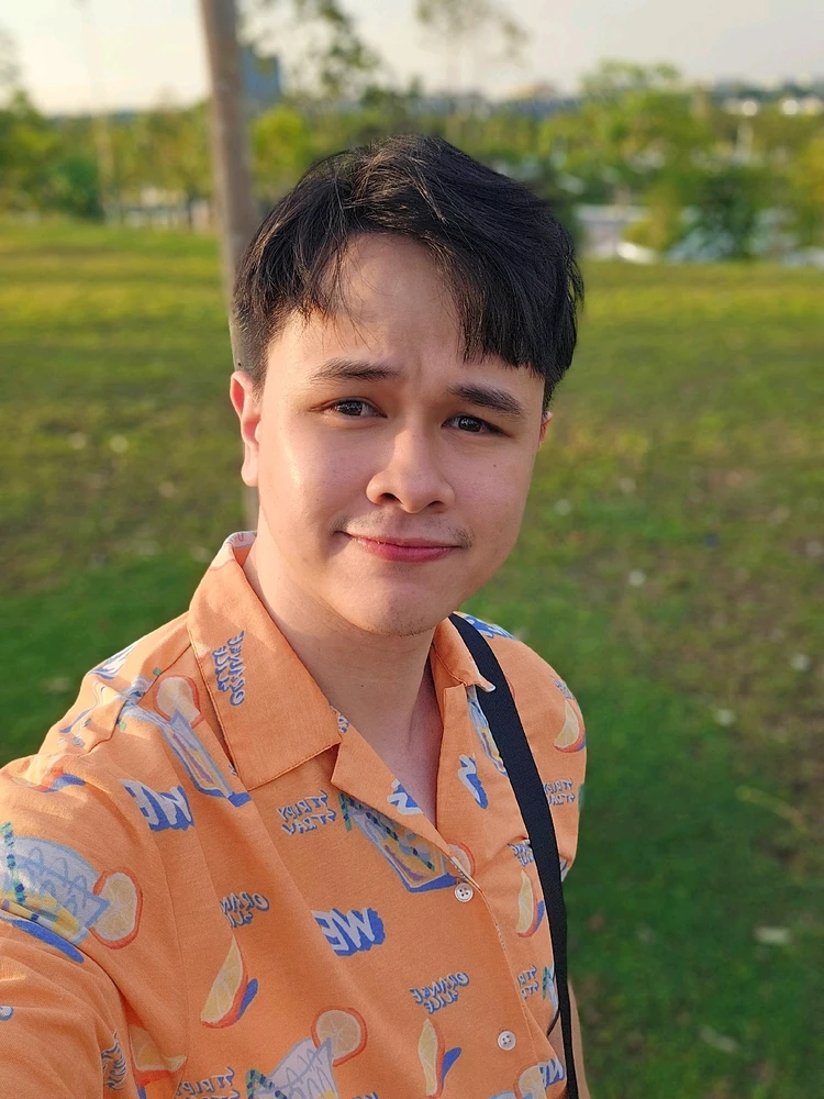 GIF uploaded by elvis