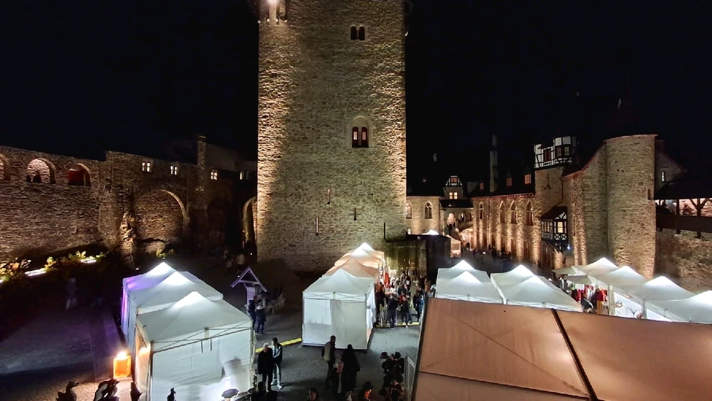 Handwerker Markt Schloßburg Solingen