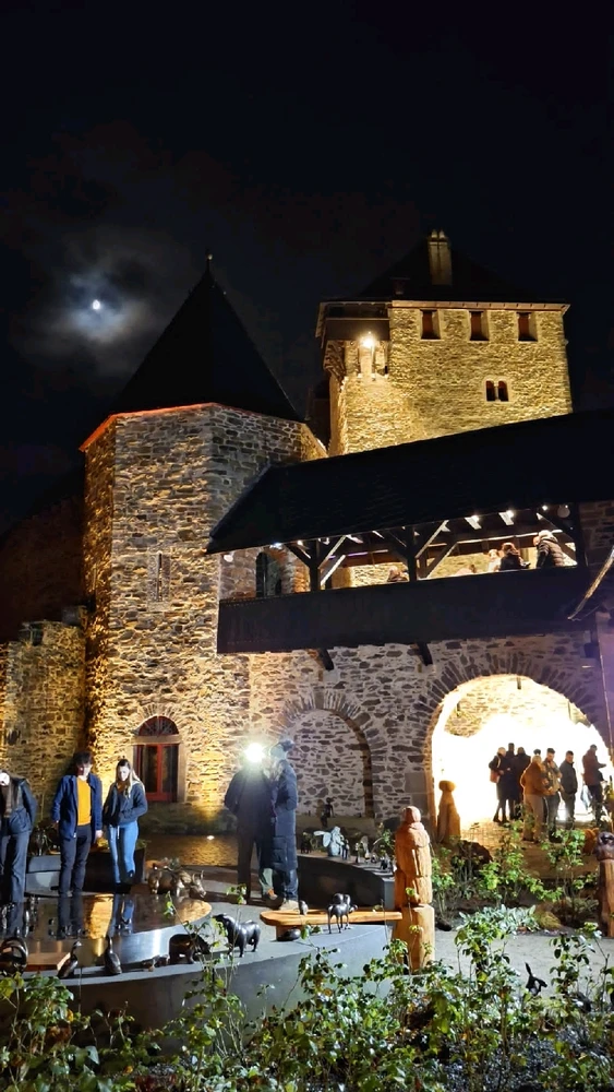 Handwerker Markt Schloßburg Solingen