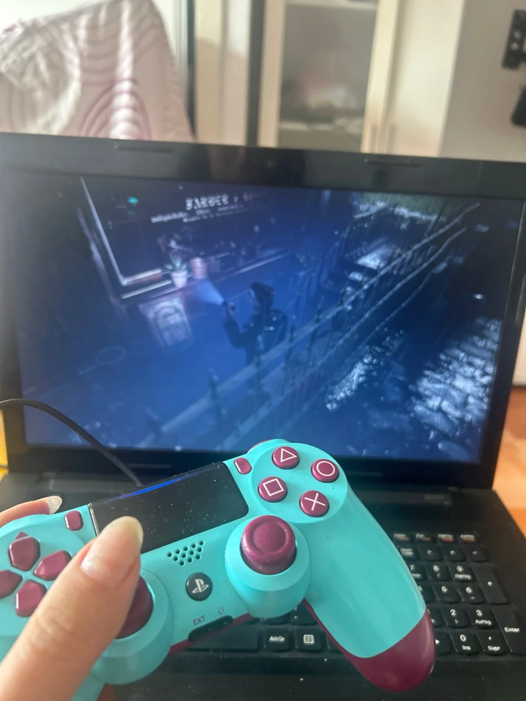 GIF subido por Astra