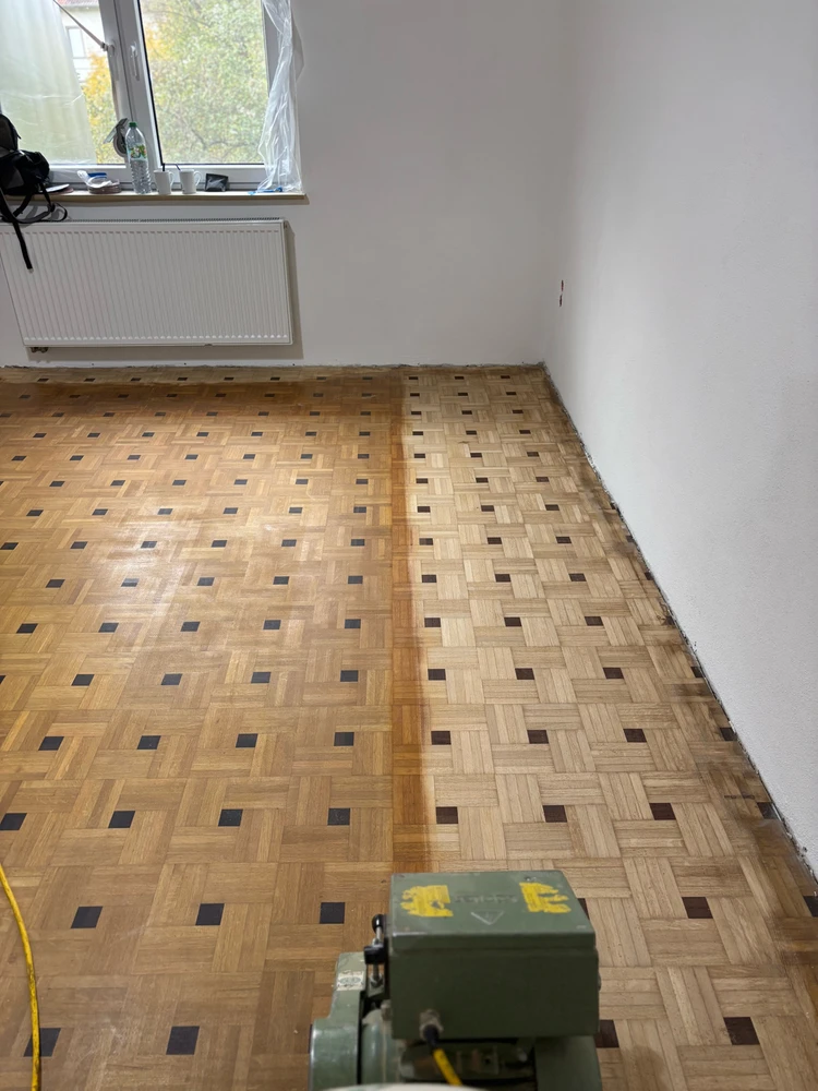 Alter Lack vs Grob Schliff