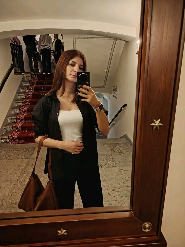 Фото загрузил Лилит