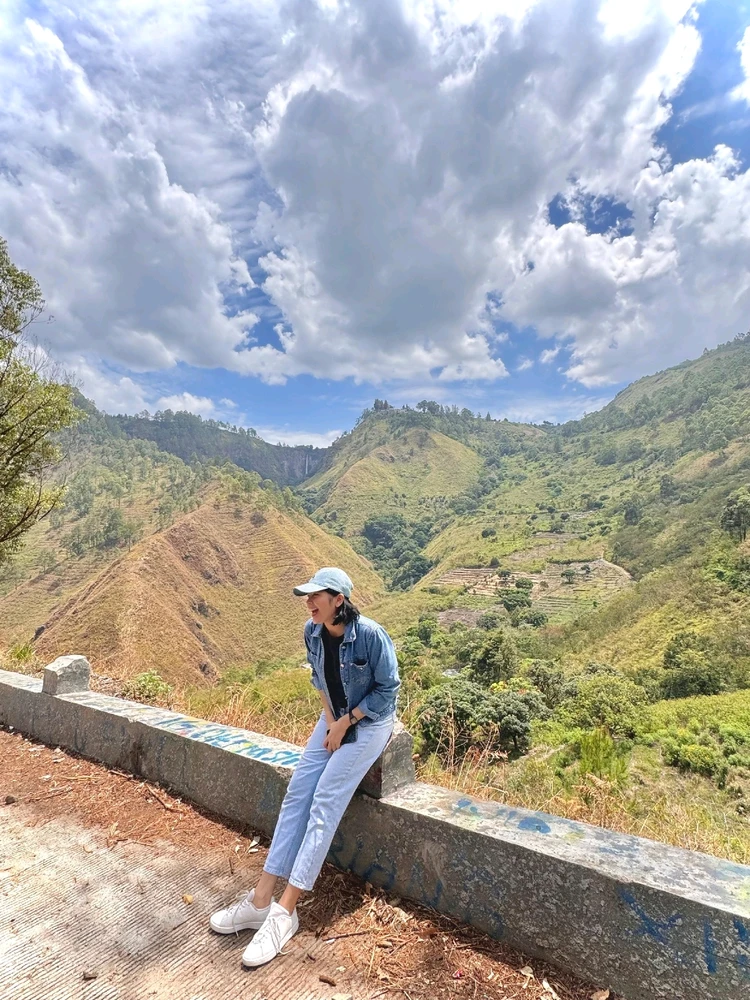 GIF diunggah oleh erikha_