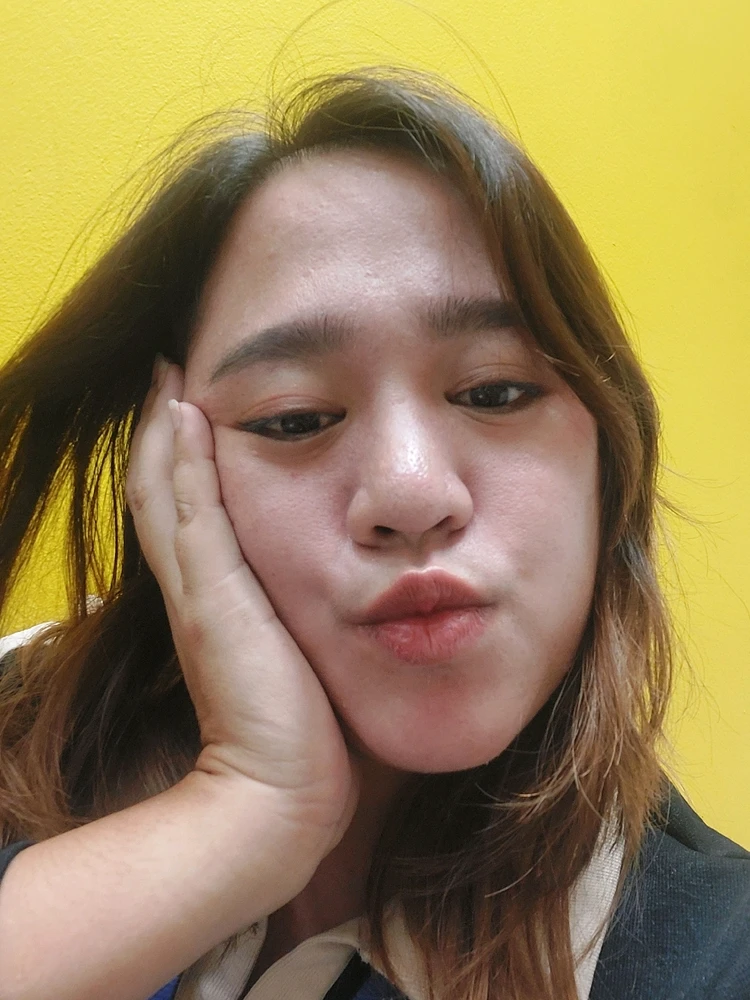 GIF uploaded by Leigh