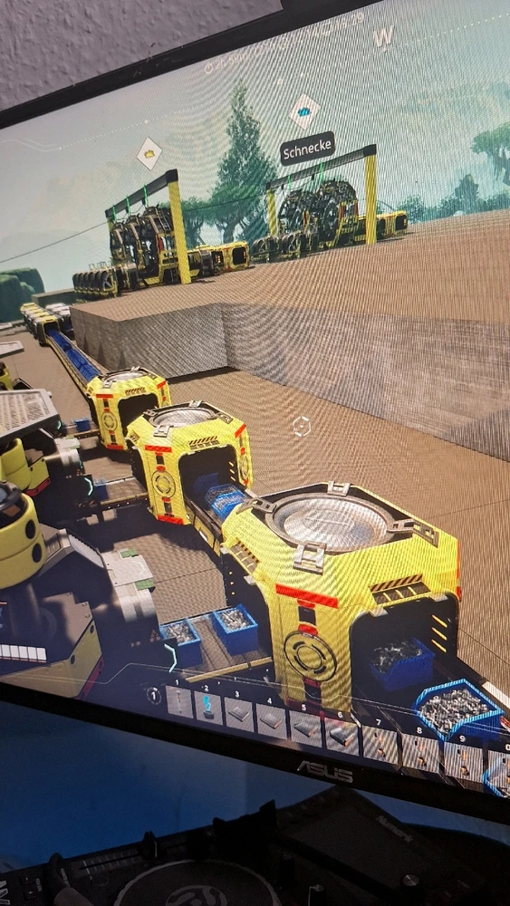 Fabriken 🏭 bauen in Satisfactory