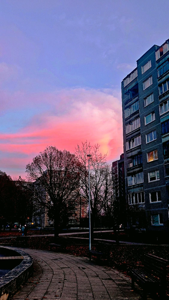 GIF загрузил Karolina