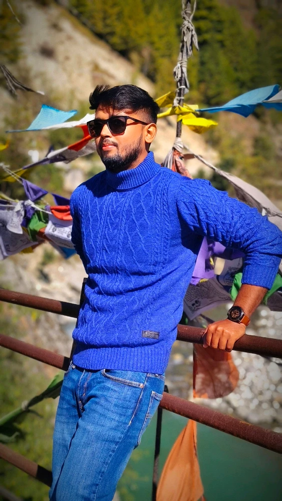 A place where every click feels cinematic 💕💯