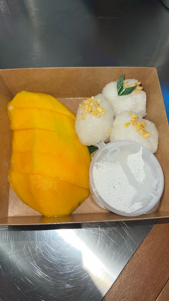 manggo sticky rice
