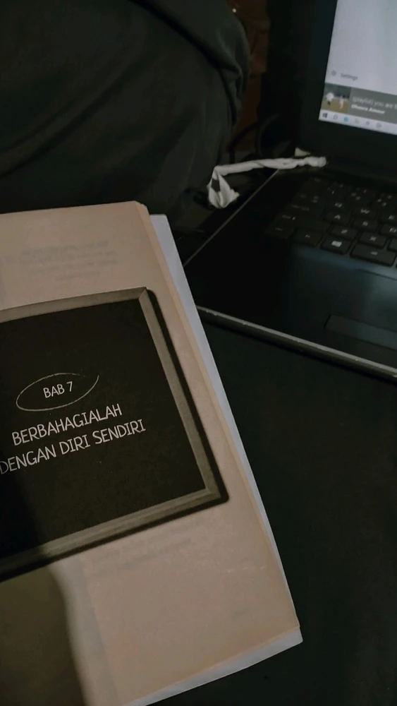 GIF diunggah oleh Eliv