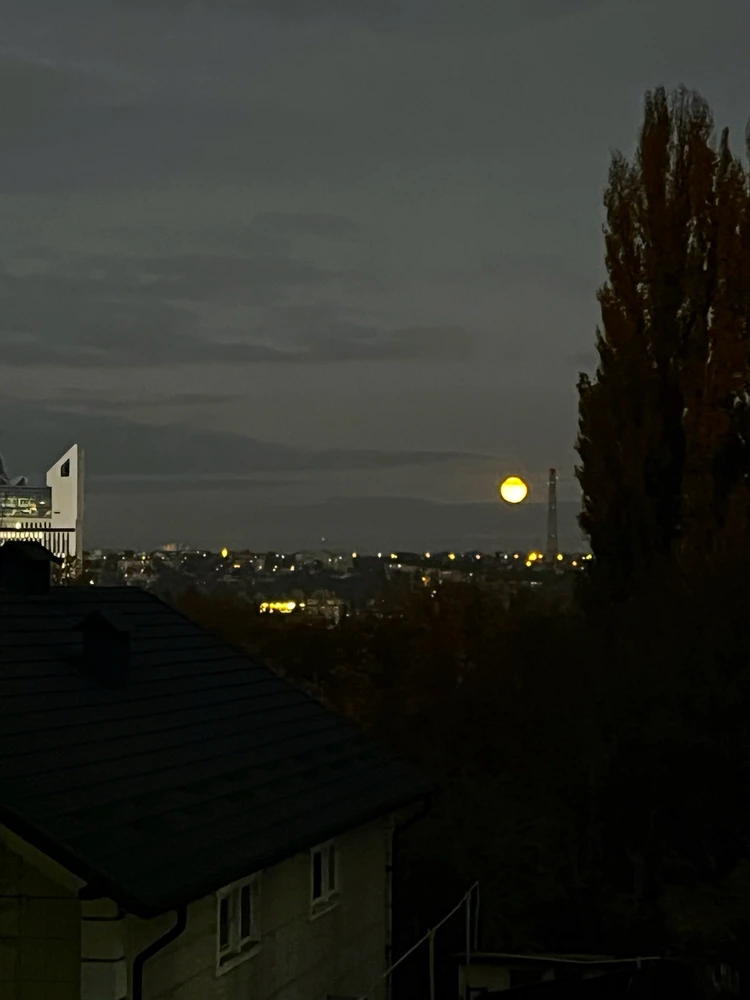 GIF uploaded by Luhodiy