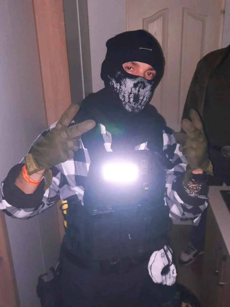 Desmond által feltöltött GIF