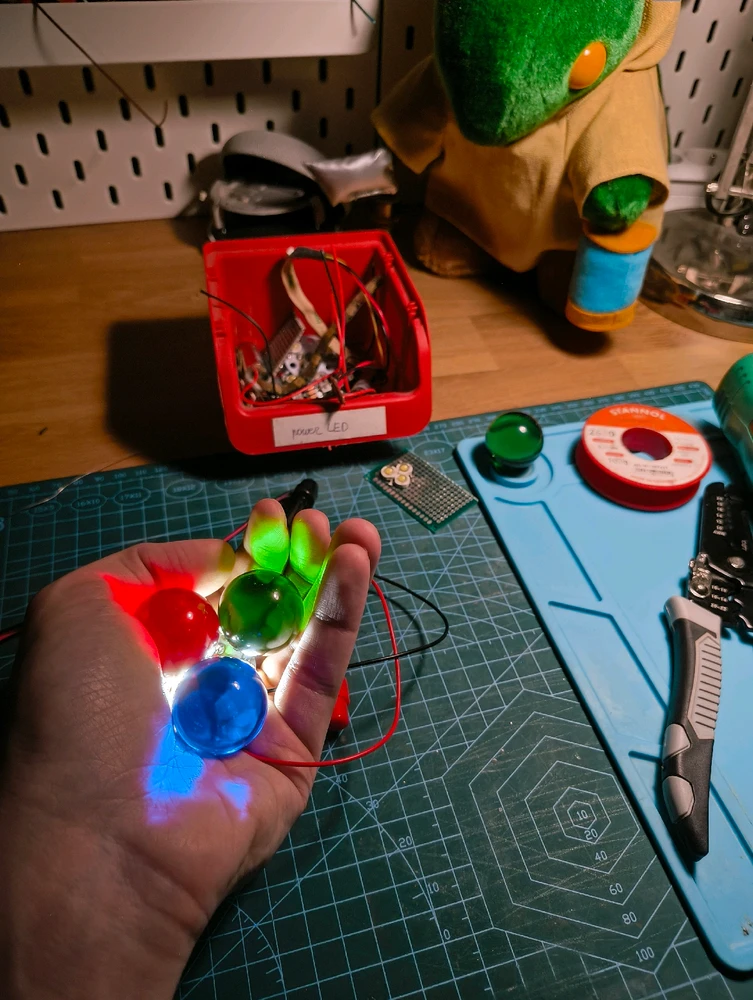 GIF uploaded by Ilhan