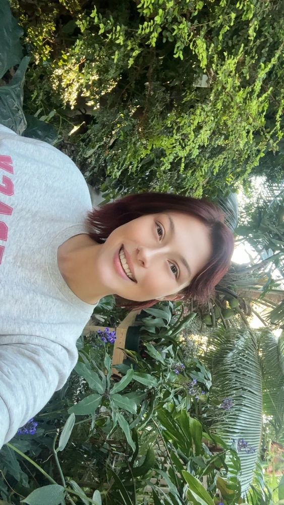 GIF uploaded by Bihippiebabe
