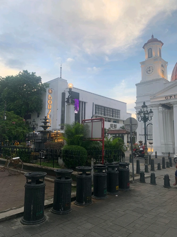 Gambar diunggah oleh Zia