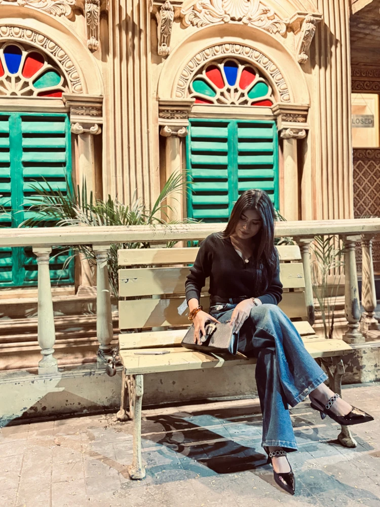 Their negative comments just prove you’re living rent-free in their minds. 💅