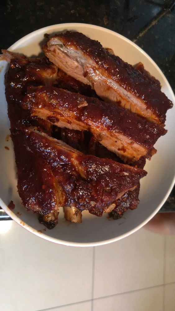 Home made BBQ ribs + Gin Tonic for a rainy Sunday football